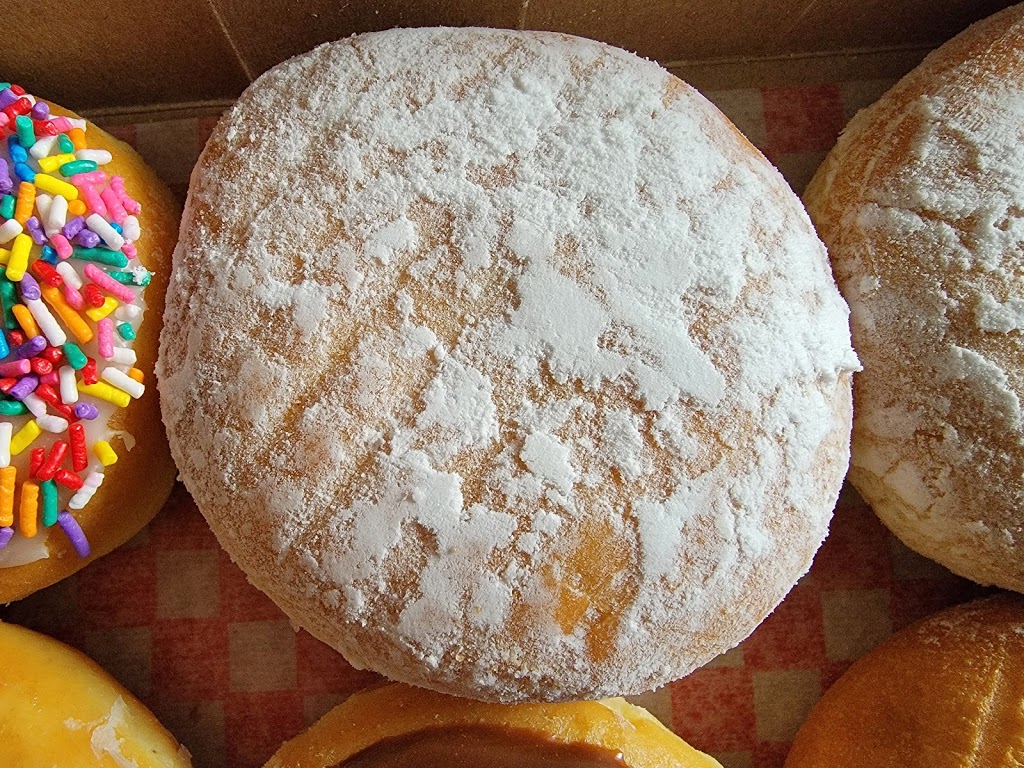Chez Jean-Marc Bakery | 48 Front St, Sturgeon Falls, ON P2B 2G7, Canada | Phone: (705) 753-2792