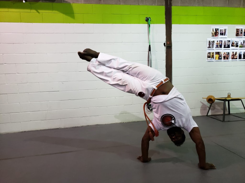 Obra Prima Capoeira | 202 29 Ave NE, Calgary, AB T2E 2C1, Canada | Phone: (204) 807-0994
