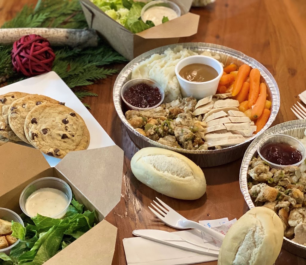 Chef Pauls Catering | 6000 Marineland Pkwy, Niagara Falls, ON L2G 0H3, Canada | Phone: (905) 682-2433