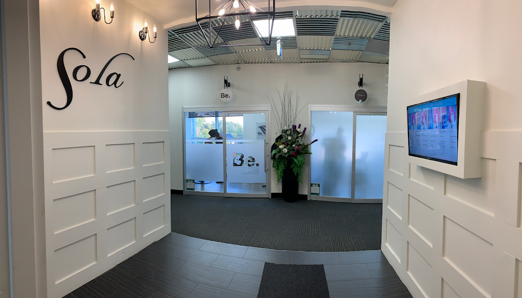 LASHMOPOLITAN | 507 Lakeshore Rd E, Unit #200 Suite #17, Mississauga, ON L5G 1H9, Canada | Phone: (647) 424-2254