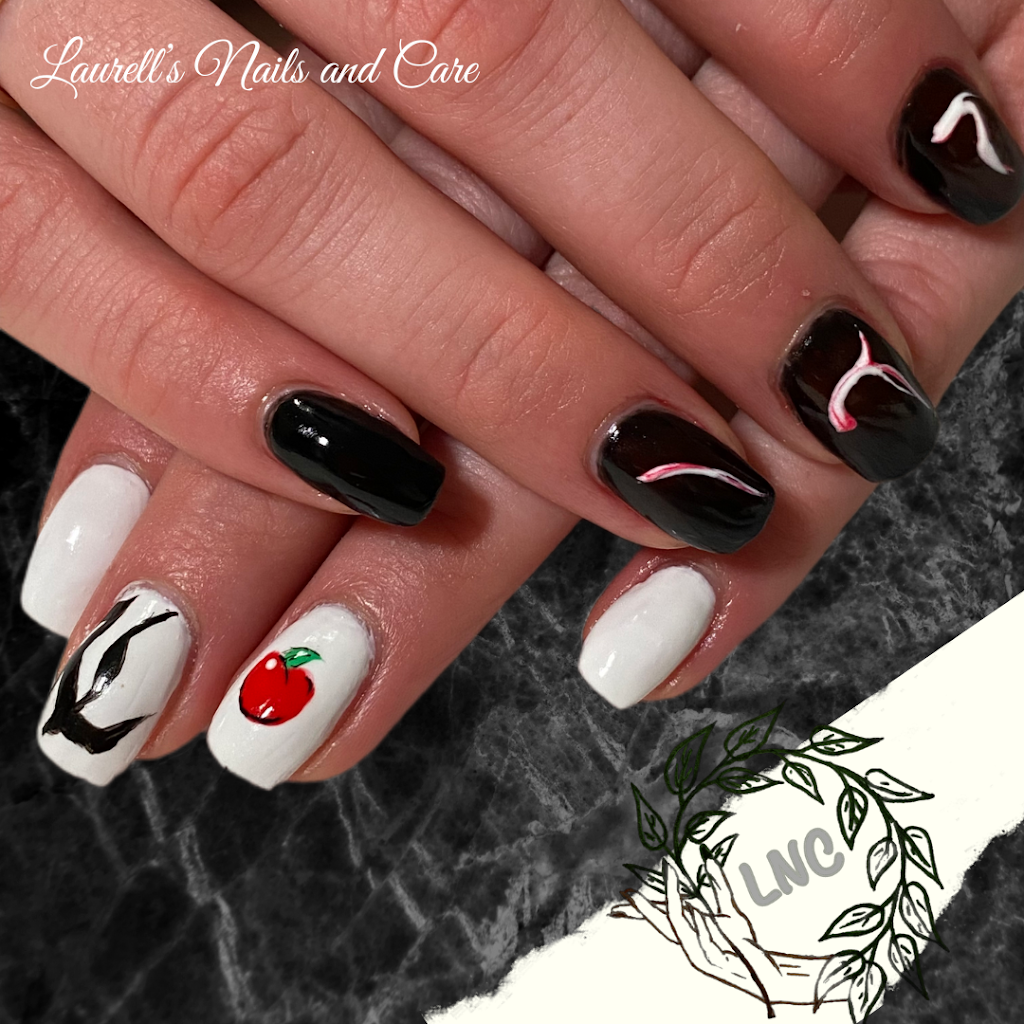 Laurells Nails And Care | 31 Amelia St, Paris, ON N3L 1Z4, Canada | Phone: (519) 635-1208