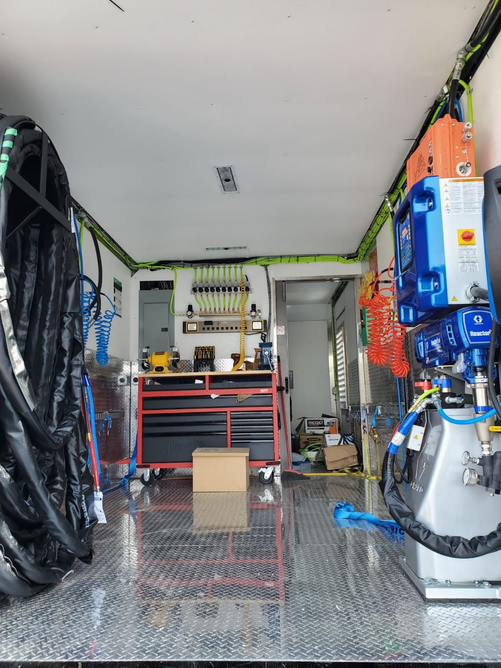 Eco Spray Insulation | 415 Country Club Crescent, Mississauga, ON L5J 2P9, Canada | Phone: (416) 860-6664