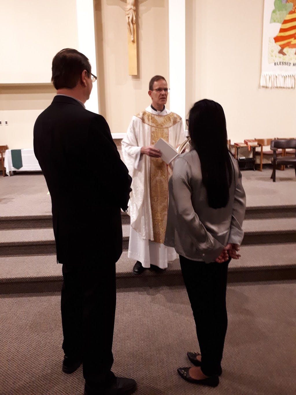 Holy Trinity Parish | 5020 Sherwood Dr, Regina, SK S4R 4C2, Canada | Phone: (306) 543-3838