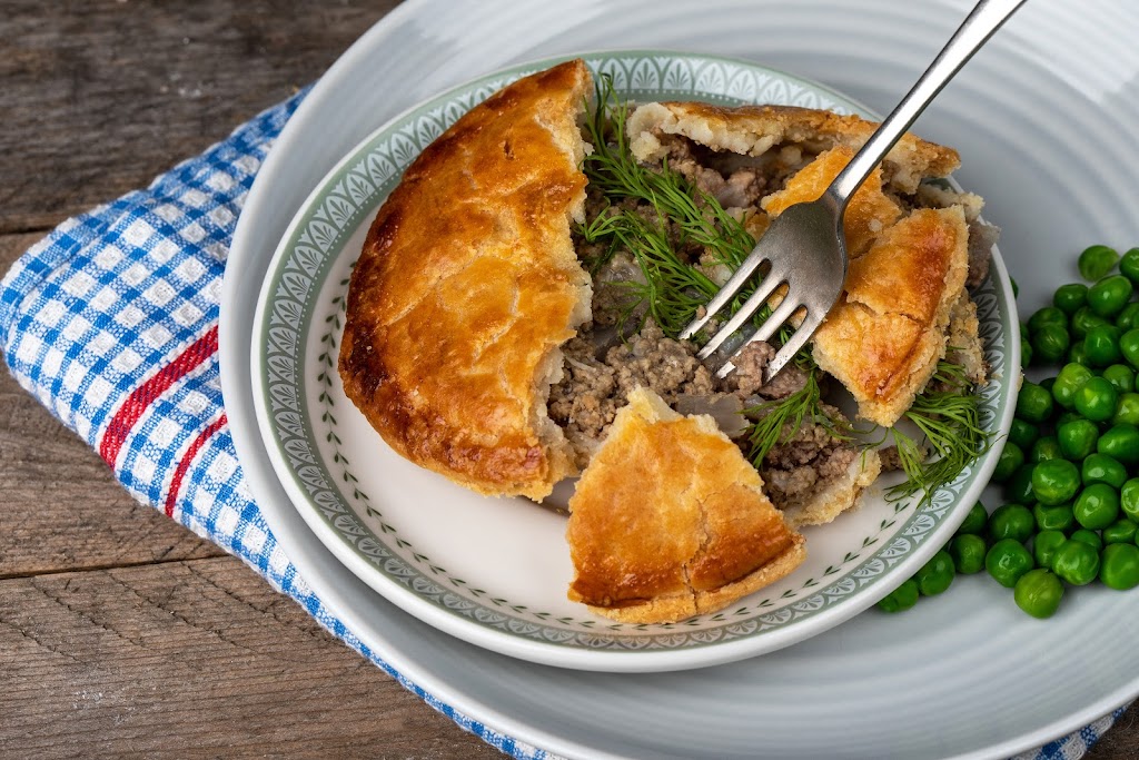 Remarkable Pie Co | 9 Main St Unit 4, Erin, ON N0B 1T0, Canada | Phone: (519) 217-1581