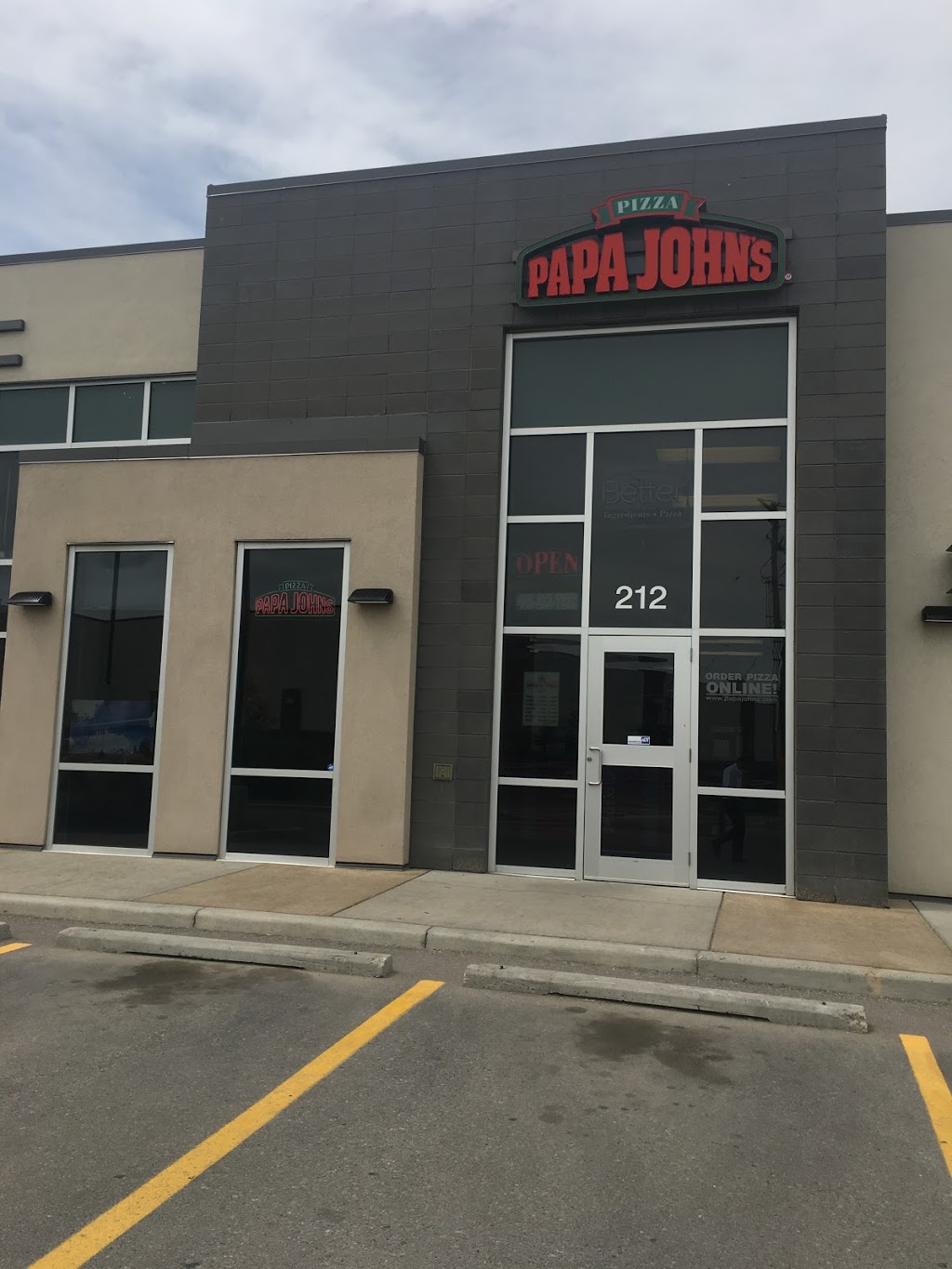 Papa Johns Pizza | 7337 Macleod Trail Ste 212, Calgary, AB T2H 0L8, Canada | Phone: (403) 253-7272