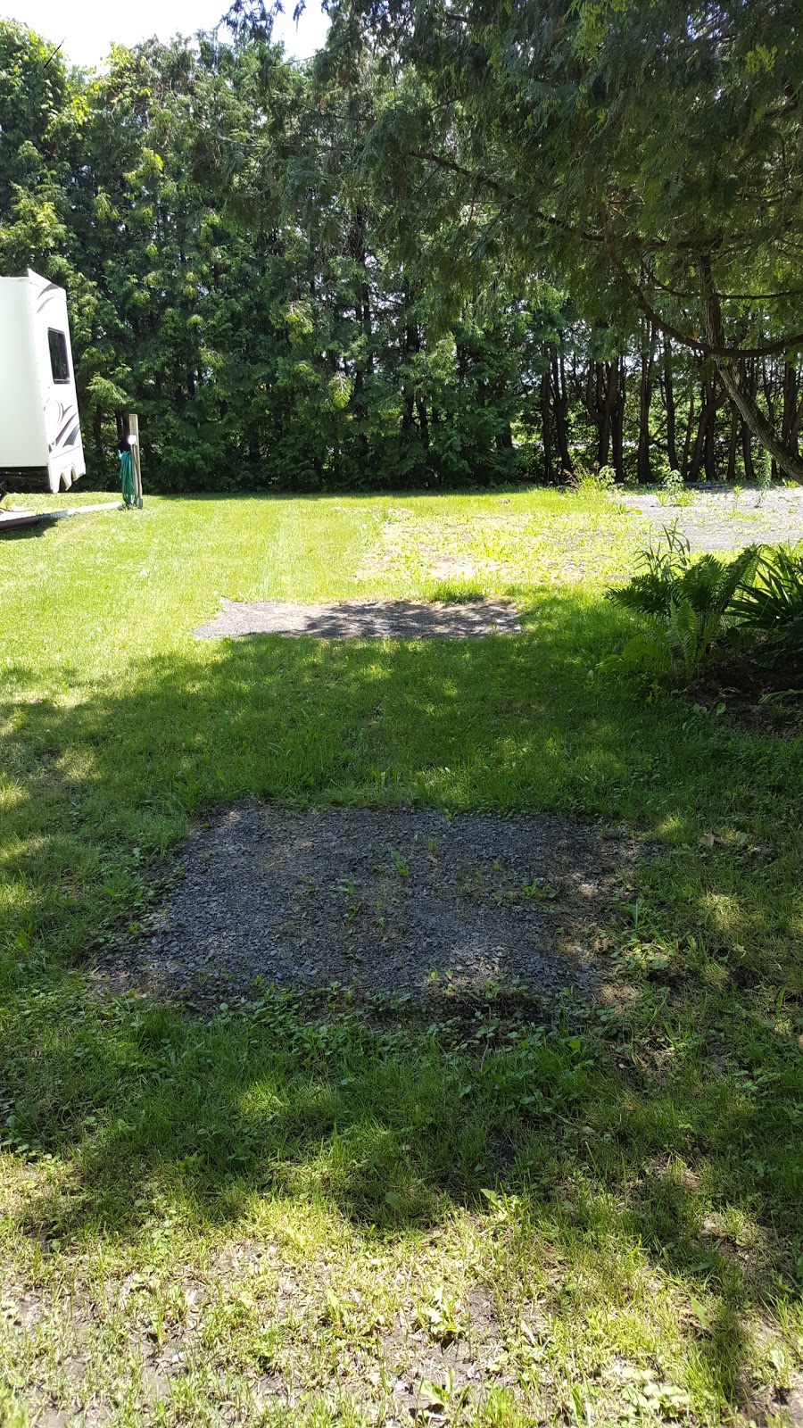 Camping Oasis Du Richelieu | 176 Rang Goyette, Henryville, QC J0J 1E0, Canada | Phone: (450) 294-2332