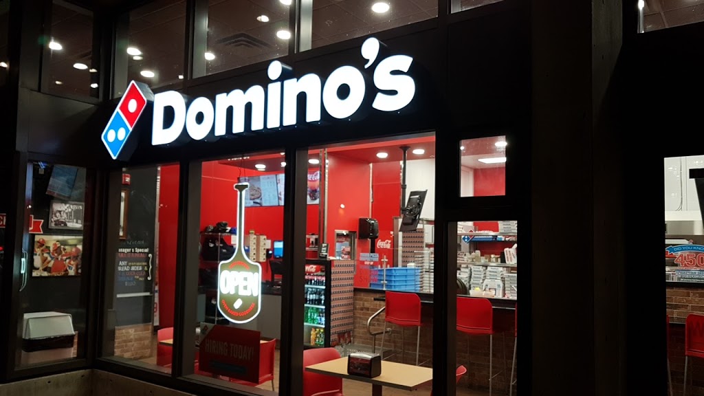 Dominos | 1070 Foul Bay Rd, Victoria, BC V8S 4J2, Canada | Phone: (778) 265-7817