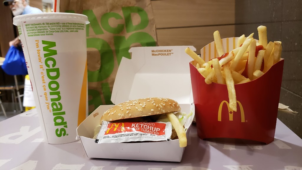 McDonalds | 1168 St Clair Ave W, Toronto, ON M6E 1B4, Canada | Phone: (416) 652-9536