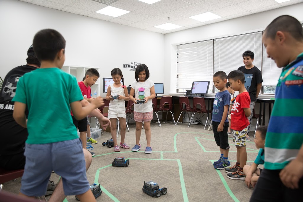 Richmond Education Center | 20 East Beaver Creek Rd, Richmond Hill, ON L4B 1G6, Canada | Phone: (647) 236-3999