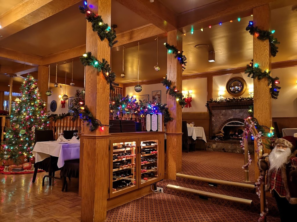 Victoria Harbour House Restaurant | 607 Oswego St, Victoria, BC V8V 4W9, Canada | Phone: (250) 386-1244