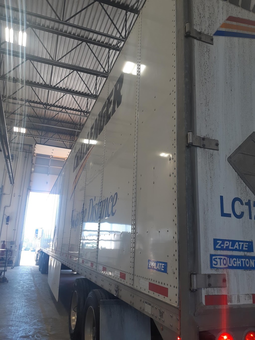 Challenger Motor Freight | 1938 Foy St, Abbotsford, BC V2T 6B1, Canada | Phone: (800) 434-2808