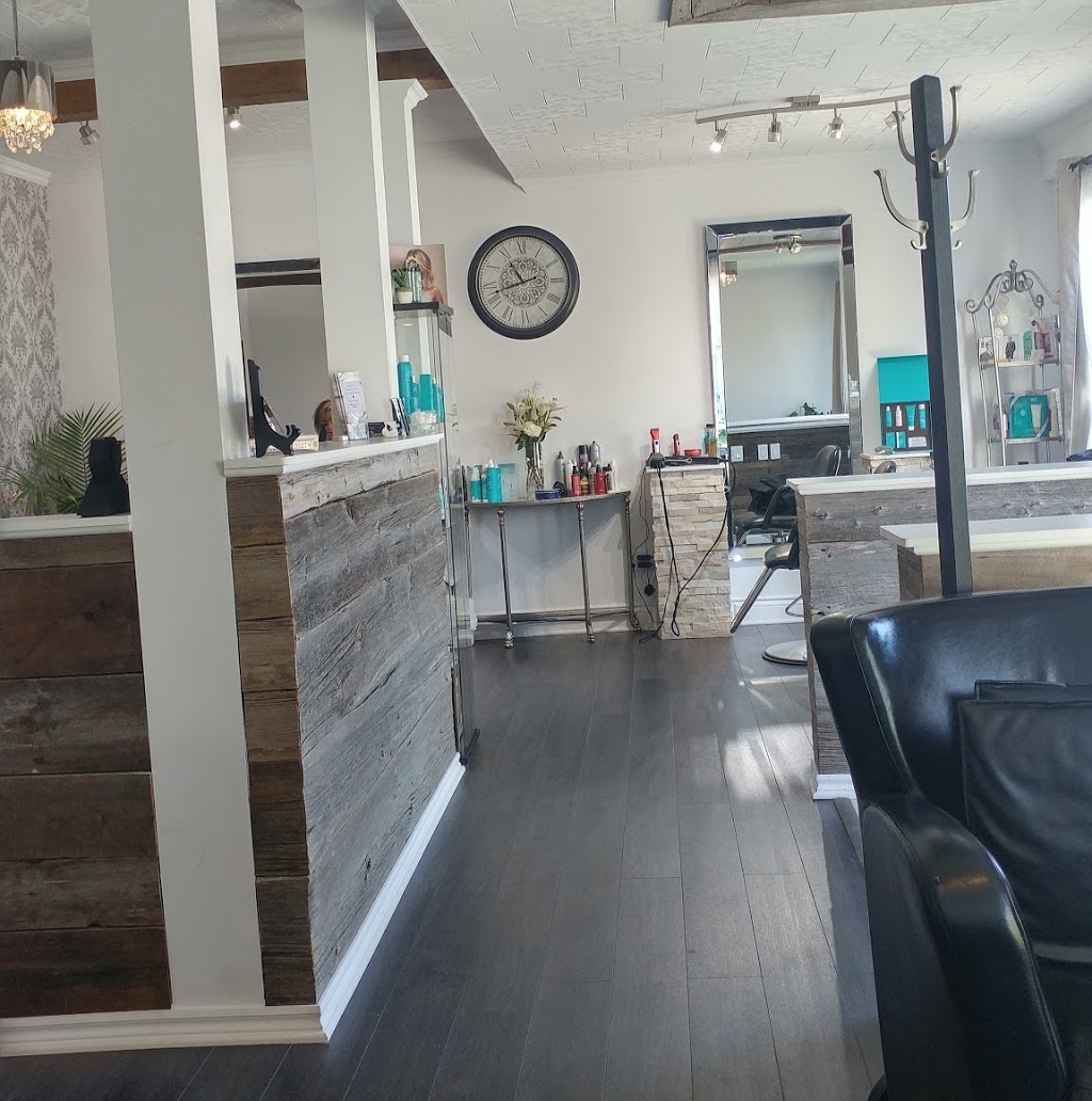 Institut de beauté queens | 3822 Rue Queen, Rawdon, QC J0K 1S0, Canada | Phone: (450) 865-8066