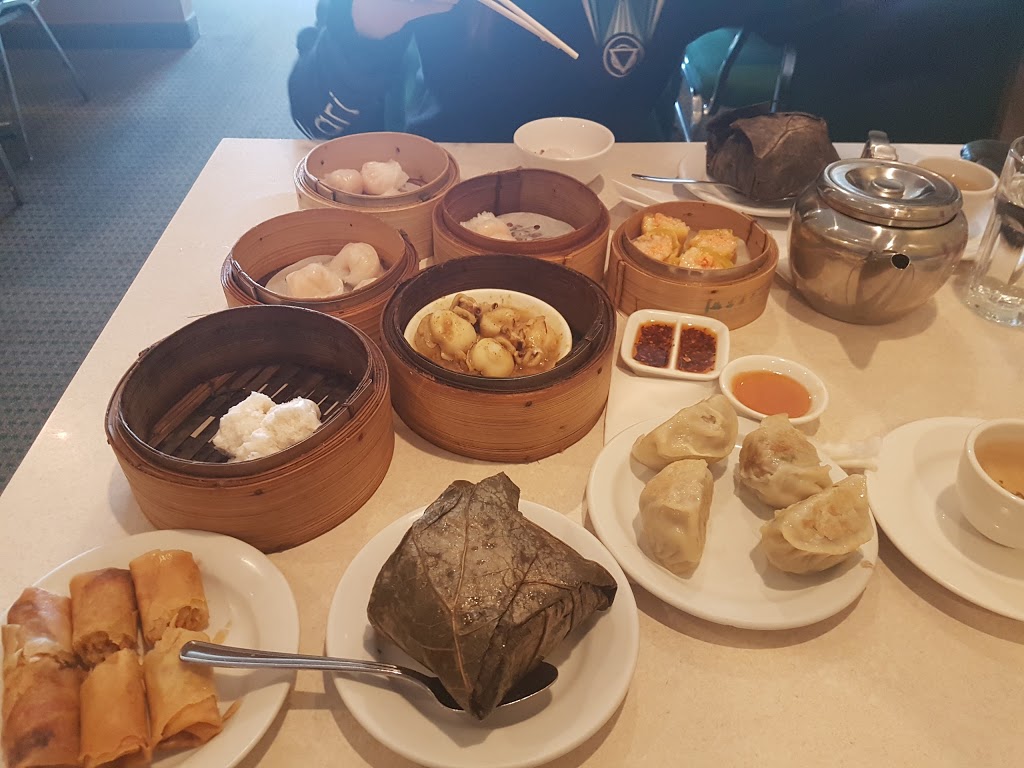 Victoria Seafood Restaurant 香江海鮮酒家 | 1086 St Marys Rd, Winnipeg, MB R2M 4K4, Canada | Phone: (204) 255-0665