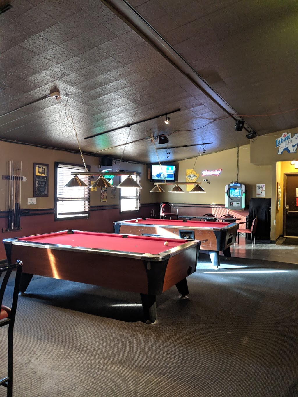 Teulon Motor Hotel | 122 Main St, Teulon, MB R0C 3B0, Canada | Phone: (204) 886-2263