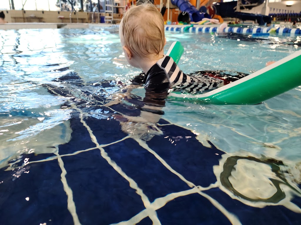 Aquadôme | 1411 Rue Lapierre, LaSalle, QC H8N 2J4, Canada | Phone: (514) 367-6460