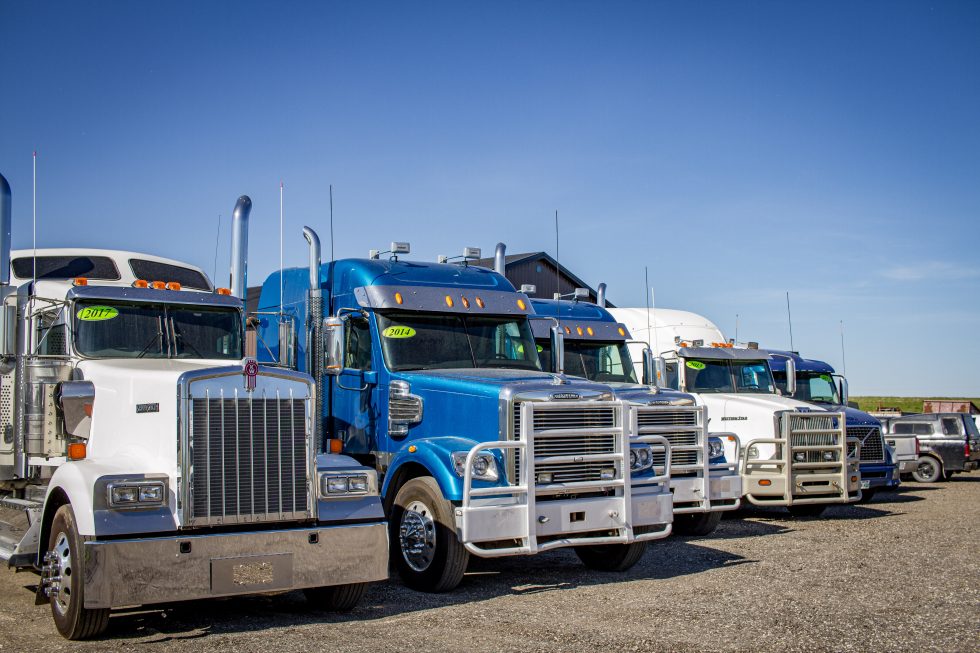 Aspen Truck Sales and Leasing | 220 Transport Rd, Oakbank, MB R0E 1J0, Canada | Phone: (204) 293-5501
