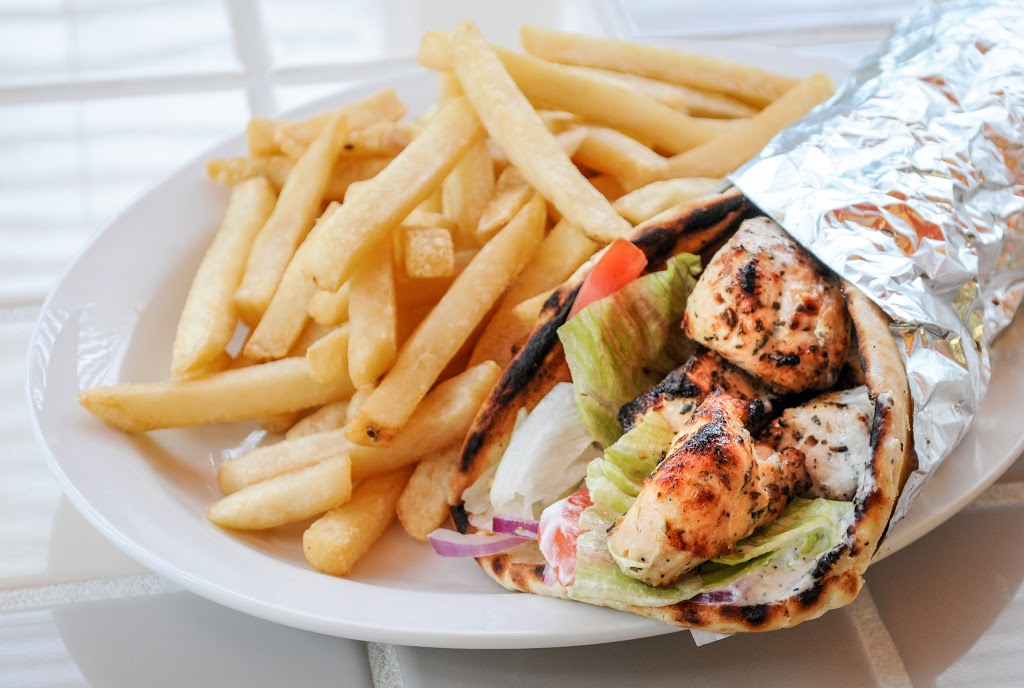 Friendly Greek | 646 King St E, Oshawa, ON L1H 1G5, Canada | Phone: (905) 404-2876