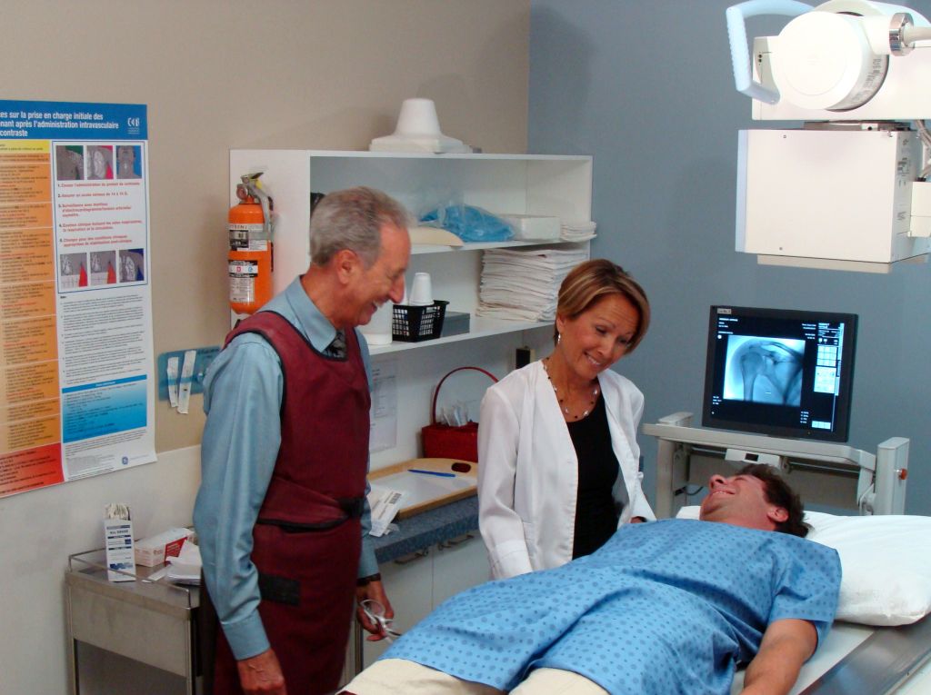 CLM Radiology Résoscan | 2984 Bd Taschereau, Greenfield Park, QC J4V 2G9, Canada | Phone: (450) 671-6173
