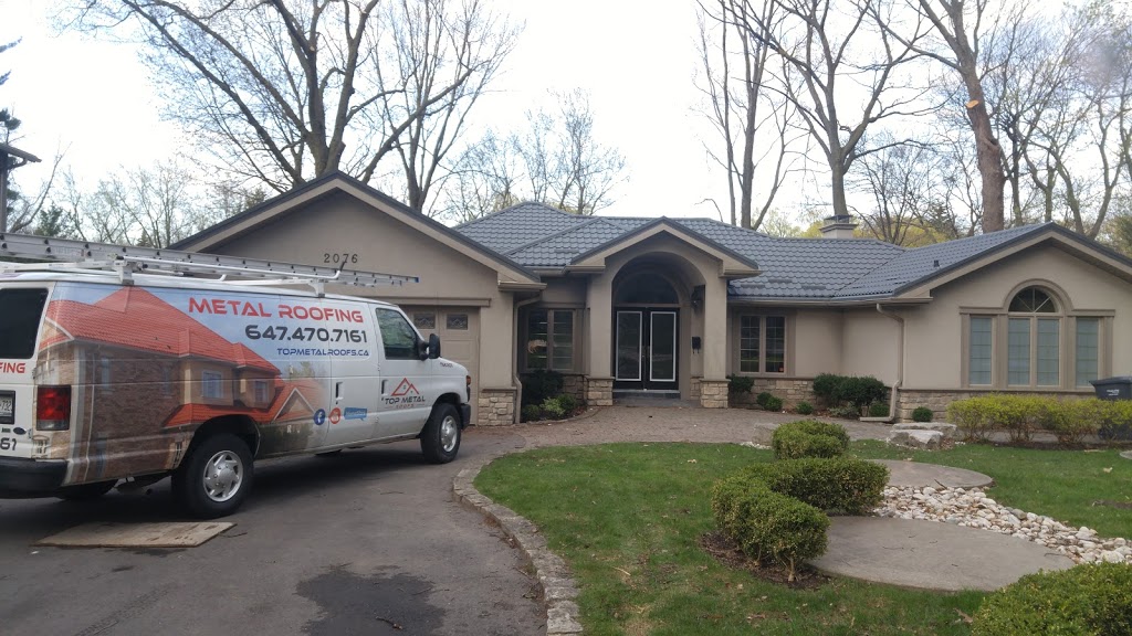 Top Metal Roofs Toronto | 50 Cordova Ave, Etobicoke, ON M9A 4X6, Canada | Phone: (647) 470-7161