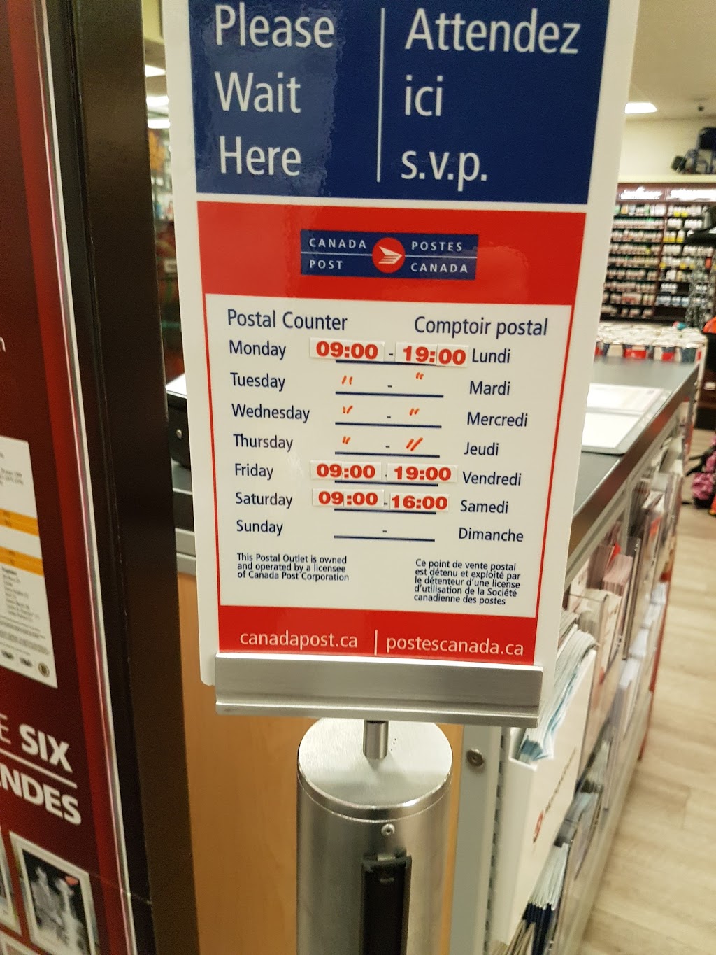 Pharmasave Smith Drugs & Apothecary | 794 Colborne St, Brantford, ON N3S 3S4, Canada | Phone: (519) 752-2892