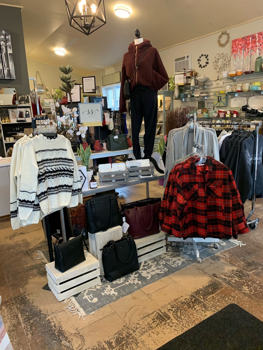 Skates n Skirts | 302 Main St, Mossbank, SK S0H 3G0, Canada | Phone: (306) 354-2240