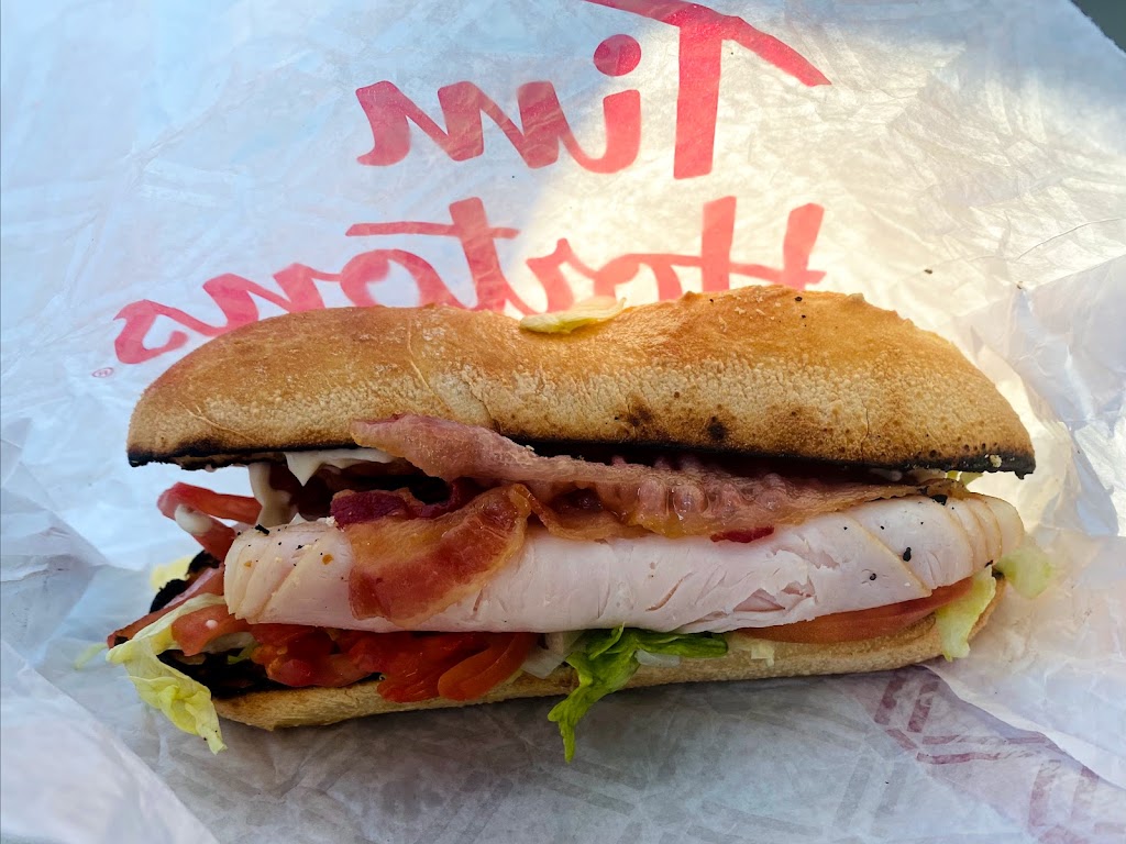 Tim Hortons | 226 Essa Rd, Barrie, ON L4N 9C5, Canada | Phone: (705) 730-0521