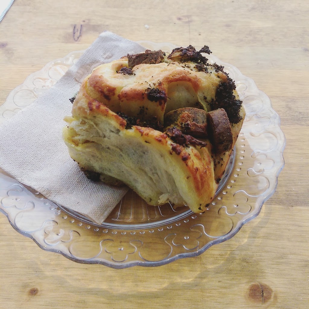 Little Jo Berrys Bakery | 1303 Wellington St W, Ottawa, ON K1Y 3B1, Canada | Phone: (613) 761-8000