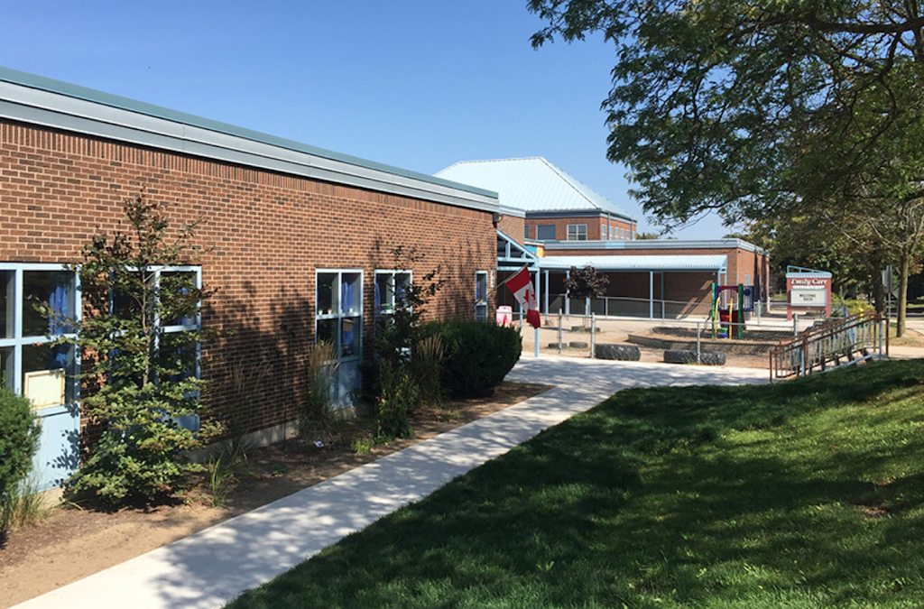 Emily Carr Public School | 44 Hawthorne Rd, London, ON N6G 2H5, Canada | Phone: (519) 452-8160