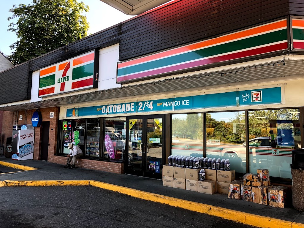 7-Eleven | 434 Esplanade Ave, Ladysmith, BC V9G 1A6, Canada | Phone: (250) 245-8833