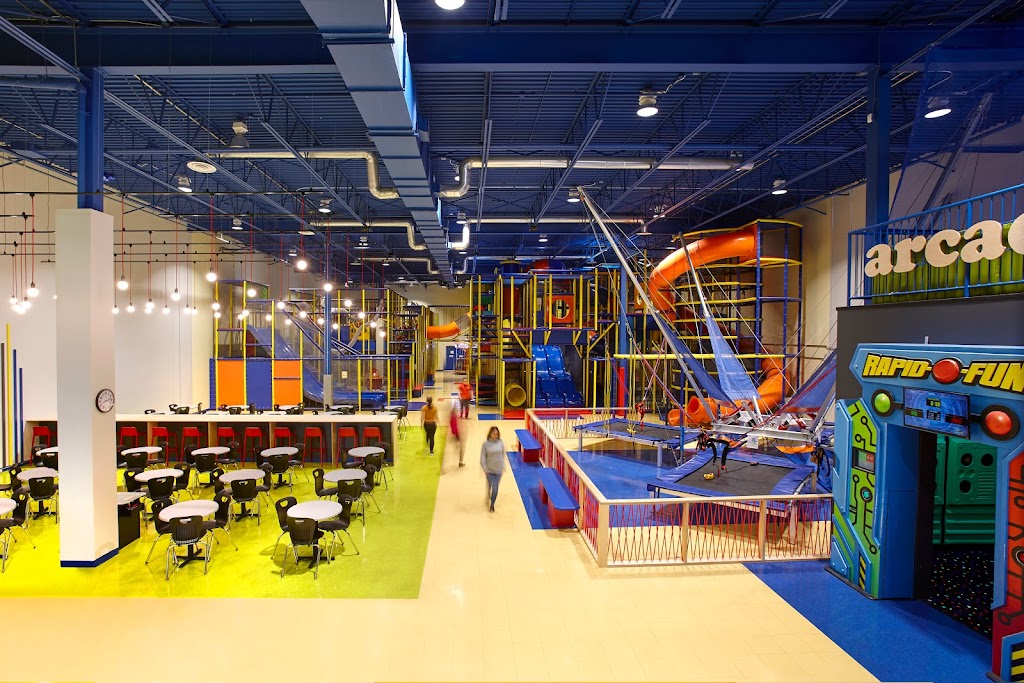 RécréOFUN | 1031 Bd Saint-Bruno, Saint-Bruno-de-Montarville, QC J3V 6P4, Canada | Phone: (450) 723-8999