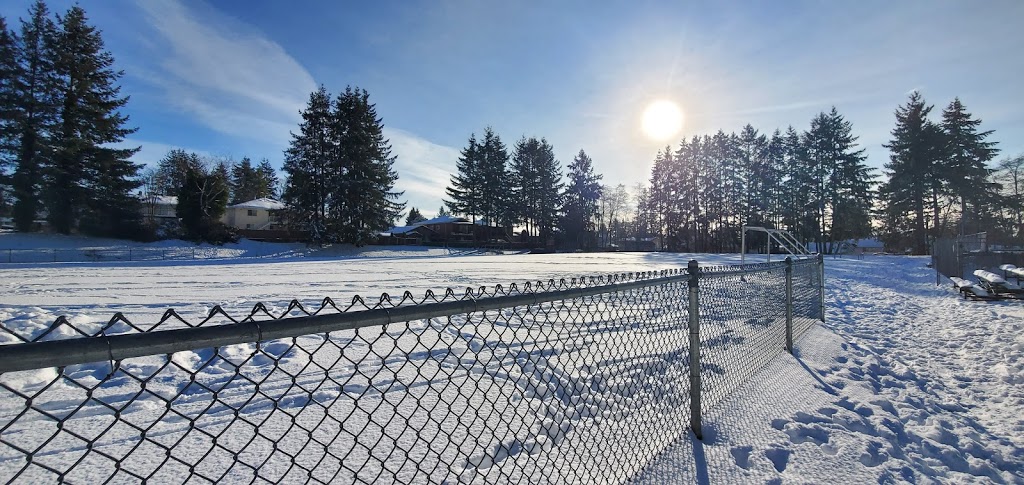 Gunderson Park | 7630 117 St, Delta, BC V4C 6A5, Canada | Phone: (604) 873-7000