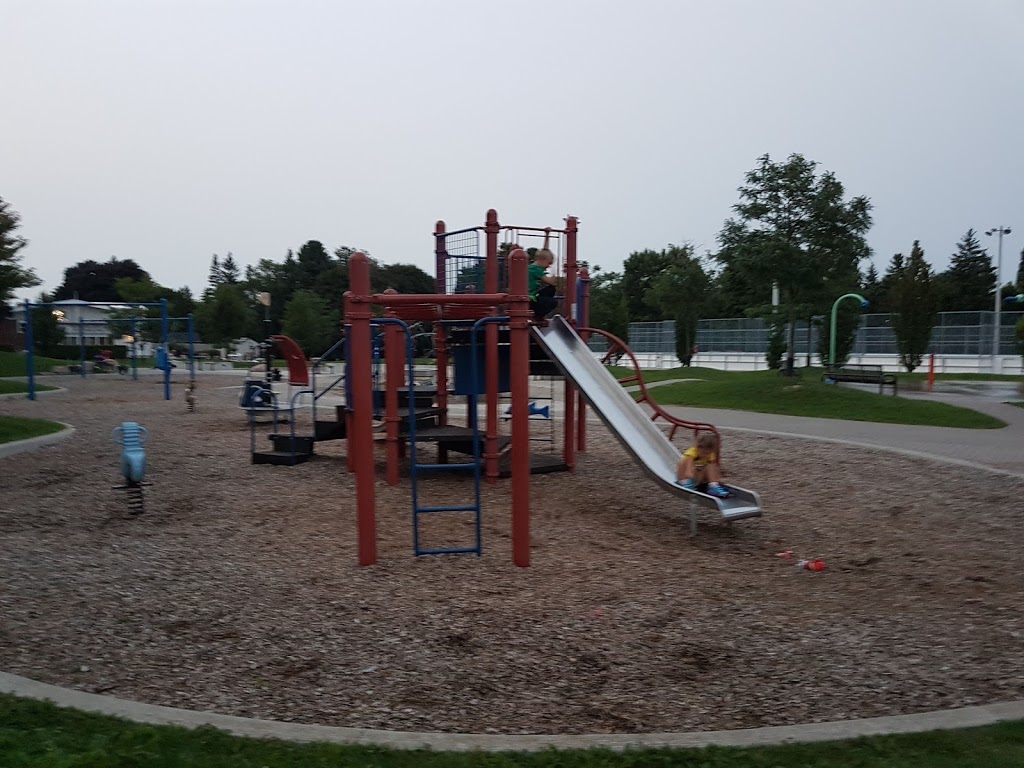 Peel Park | 307 Trent St E, Whitby, ON L1N 6W7, Canada | Phone: (905) 430-4310