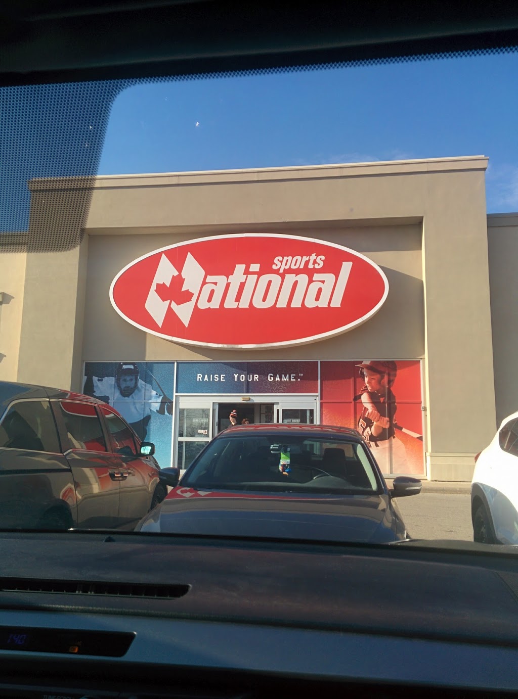 National Sports - Erin Mills | 2921 Eglinton Ave W, Mississauga, ON L5M 6J3, Canada | Phone: (905) 820-4605