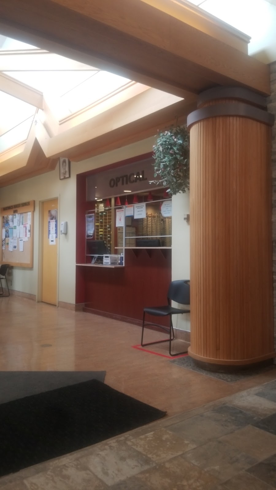 Hobbema Optical | Minde St & Wolfe Ave, Maskwacis, AB T0C 1N0, Canada | Phone: (780) 585-3686