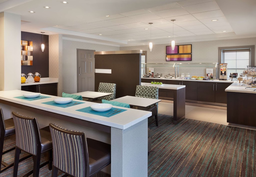 Residence Inn by Marriott Toronto Mississauga/Meadowvale | 7005 Century Ave, Mississauga, ON L5N 7K2, Canada | Phone: (905) 567-2577