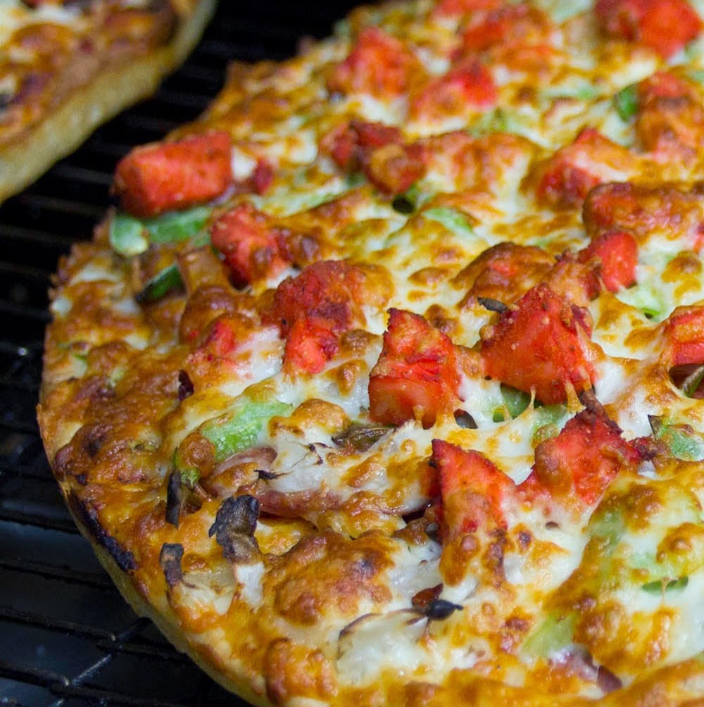 Supreme Pizza | 3304 64 St NE, Calgary, AB T1Y 4L4, Canada | Phone: (403) 285-9412