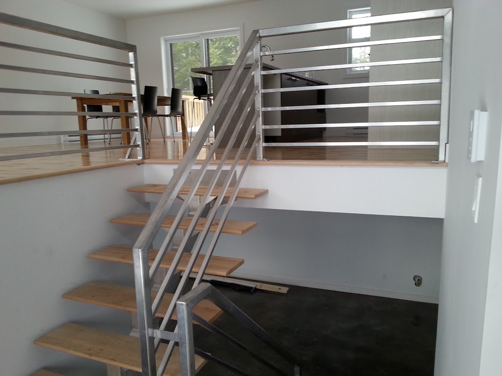 Les Équipements J.R. | 2267 Chem. des Arbres, Sainte-Julienne, QC J0K 2T0, Canada | Phone: (450) 831-3751