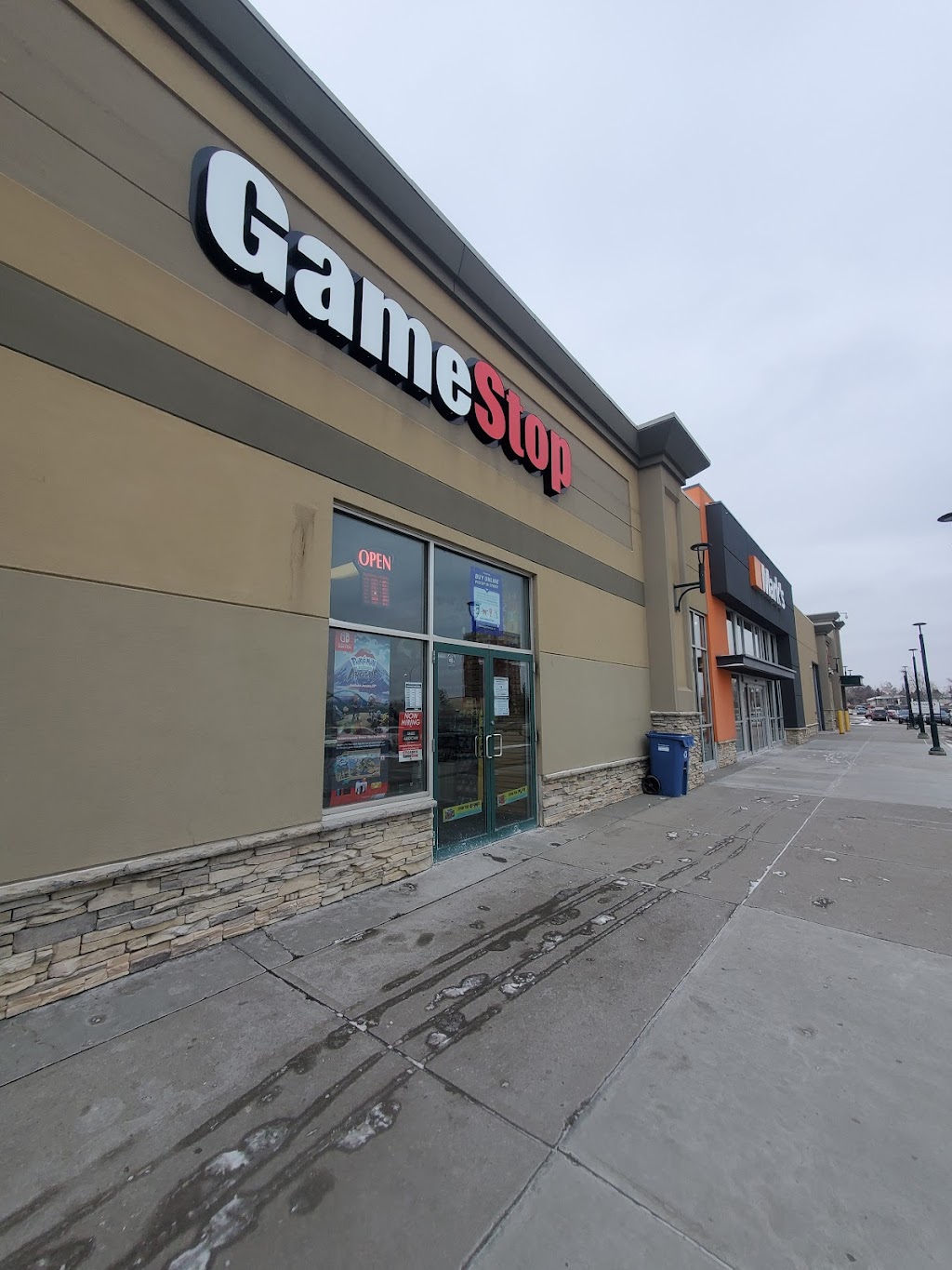 GameStop | 1200 37 Street SW, Calgary, AB T3C 1S2, Canada | Phone: (403) 686-6044