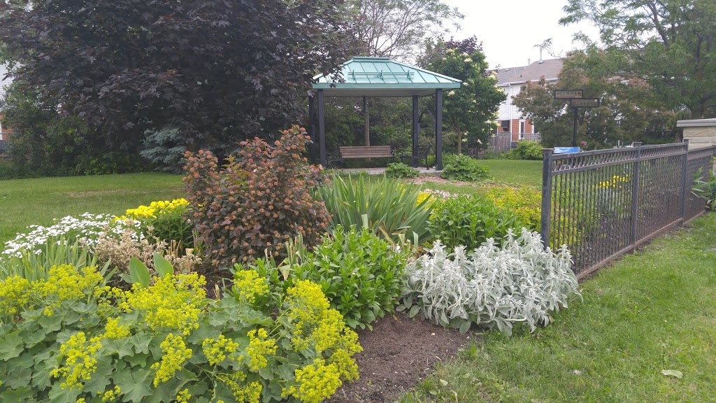 Glimmer Gardens | Queen St N, Tottenham, ON L0G 1W0, Canada