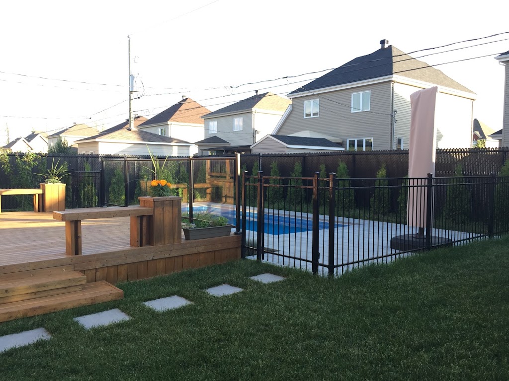 Clôtures Distinction | 538 Rue Raygo, La Présentation, QC J0H 1B0, Canada | Phone: (450) 488-0095