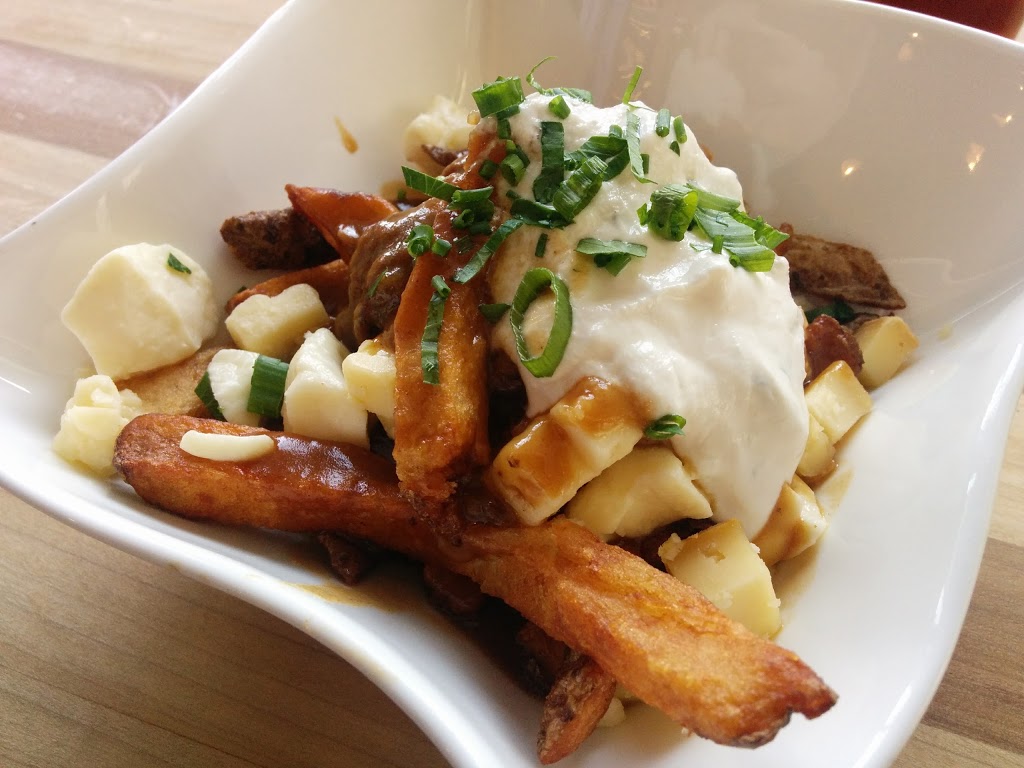 Corsaire Pub | 5955 Rue Saint-Laurent #101, Lévis, QC G6V 3P5, Canada | Phone: (418) 380-2505