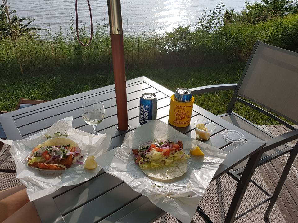 Grand Beach Diner | 72 Grand Beach Rd, Grand Marais, MB R0E 0T0, Canada | Phone: (204) 754-3211