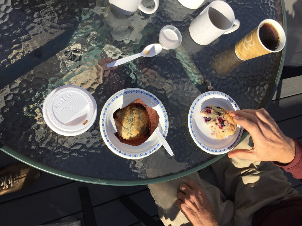 Runway Cafe | 18799 Airport Way #102, Pitt Meadows, BC V2W 6P3, Canada | Phone: (604) 460-8121