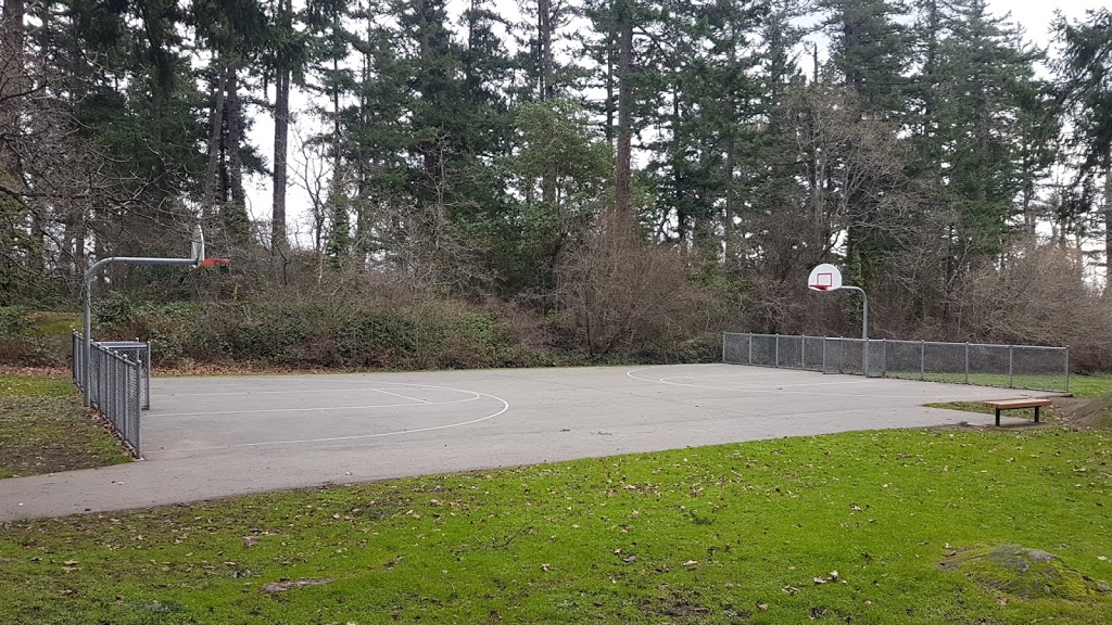 Marigold Park | 1080 Iris Ave, Victoria, BC V8Z 2M8, Canada | Phone: (250) 475-5522
