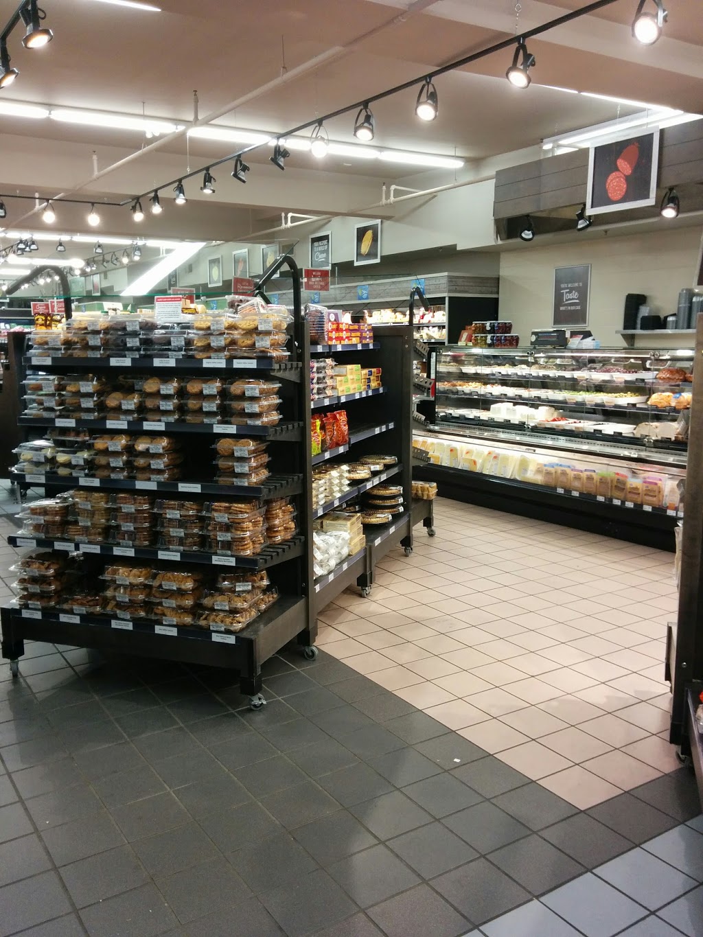 Foodland - Toronto | 623 Danforth Ave, Toronto, ON M4K 1R2, Canada | Phone: (416) 466-5371