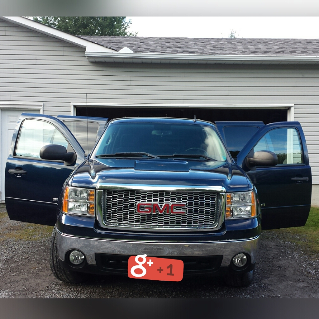 Orleans Car Detailing | Cousineau St, Orléans, ON K1C 1B2, Canada | Phone: (613) 830-3333