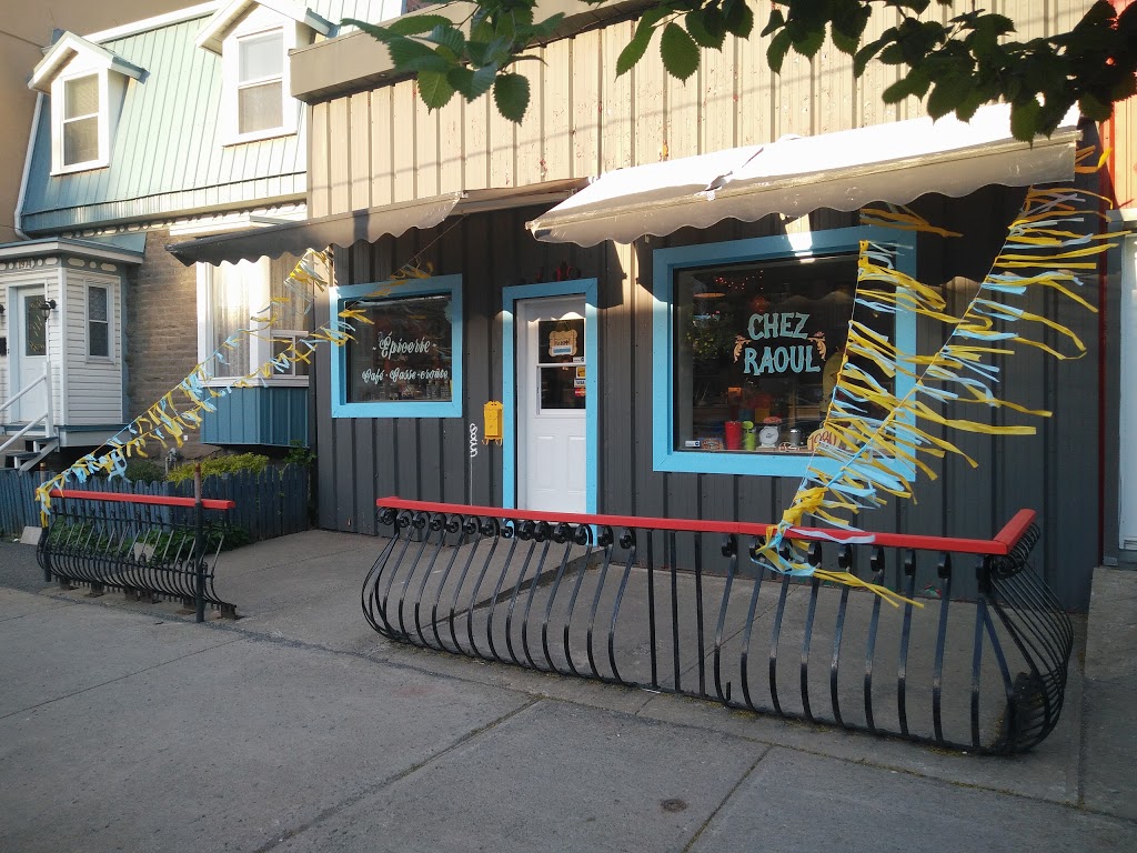 Chez Raoul | cafe | 1980 Rue Wellington, Montréal, QC H3K 1W6, Canada | 5143791881 OR +1 514-379-1881