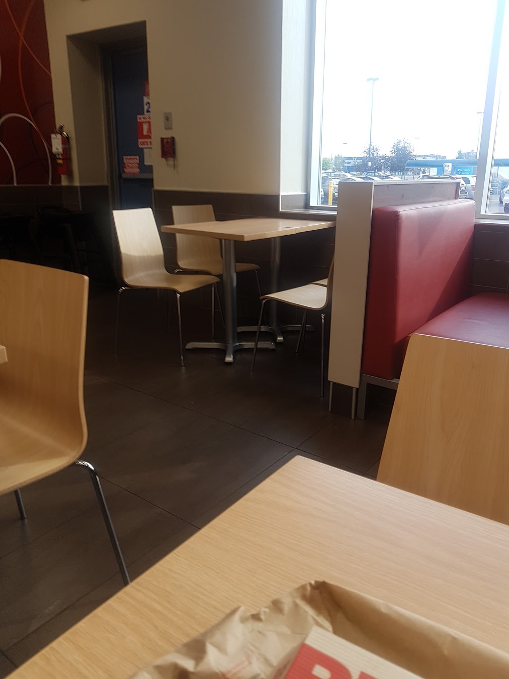 McDonalds | 5205 Boul. Val-des-brises, Laval, QC H7E 0A3, Canada | Phone: (450) 661-8214