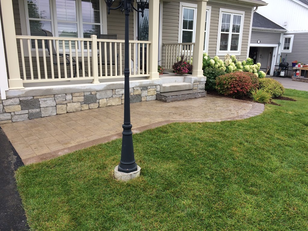 Absolute Landscape & Design Ltd. | 1348 ON-118 E, Bracebridge, ON P1L 1T5, Canada | Phone: (705) 640-0574