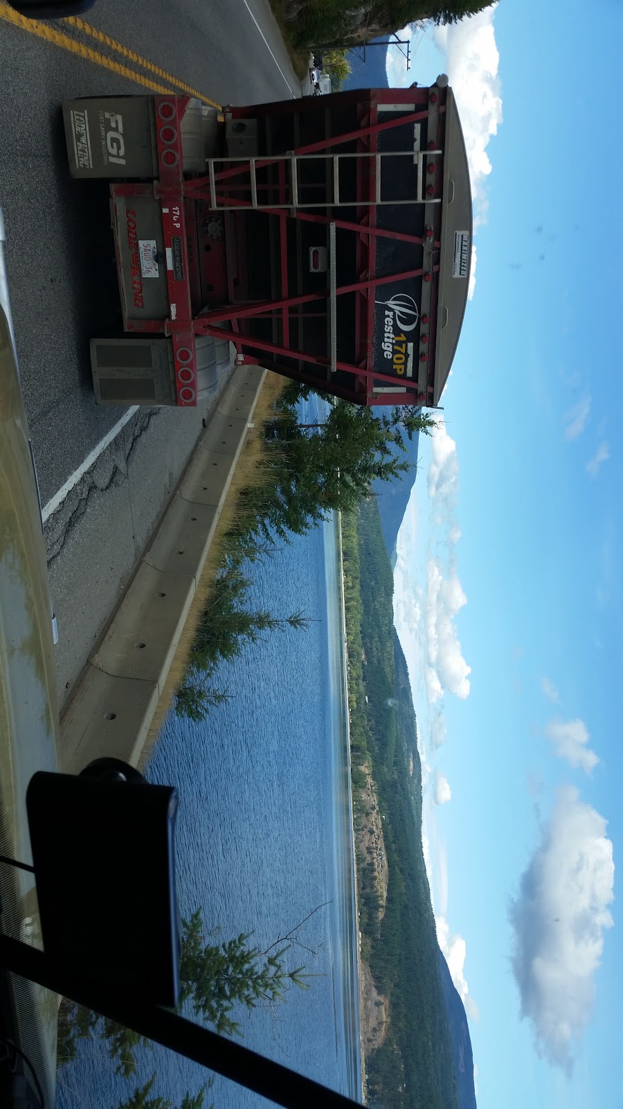 Sorrento Towing & Recovery | 2827 Hilltop Rd, Sorrento, BC V0E 2W1, Canada | Phone: (250) 833-7722